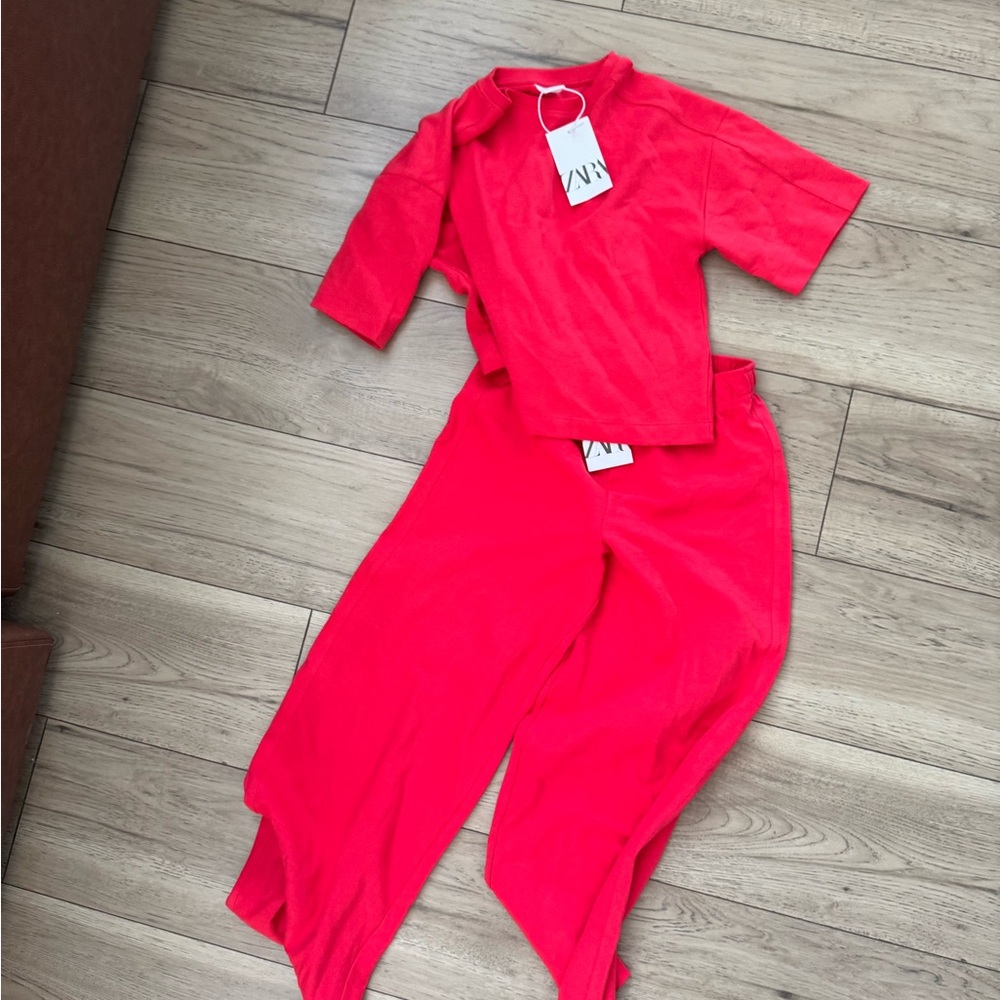 NWT Zara Kids Matching Set in Vibrant Red